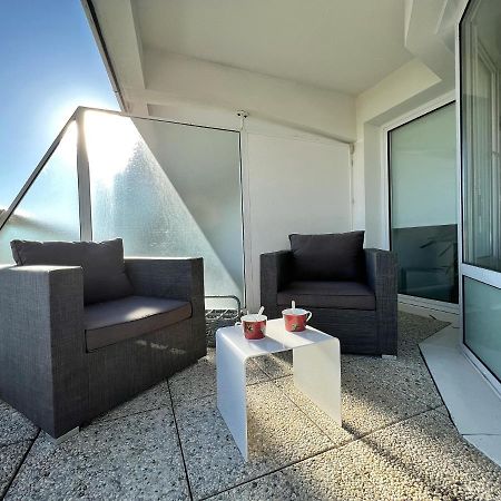 L'Oceane - Magnifique Vue Mer ลาโรแชล ภายนอก รูปภาพ